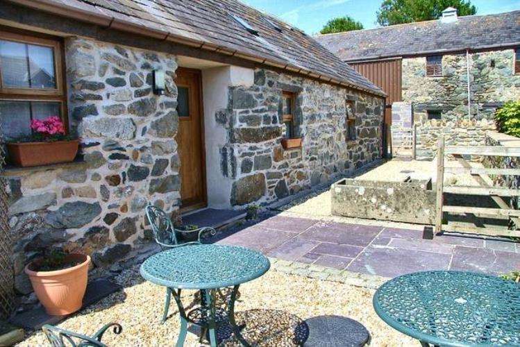 Ty Mawr Farm Cottages