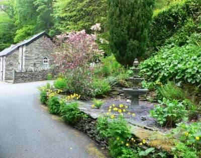 Glyntwrog House