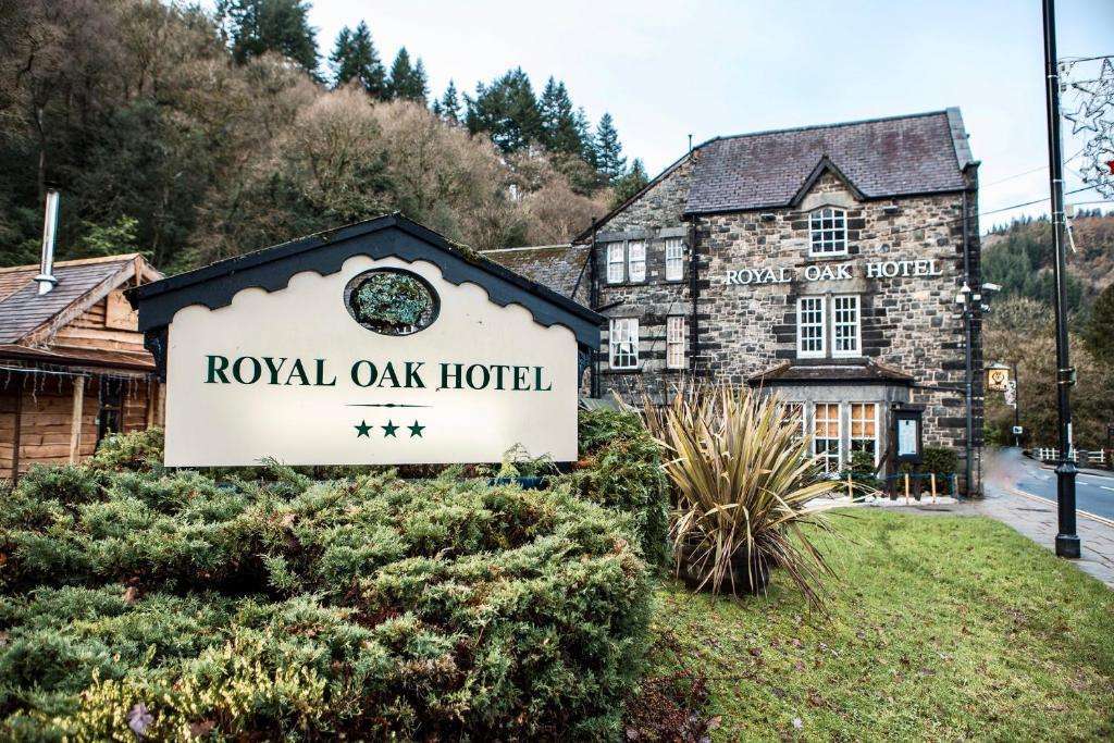 The Royal Oak Hotel Betws y Coed