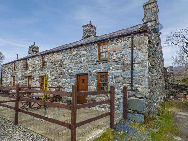 Cwm Yr Afon Holiday Cottage Harlech