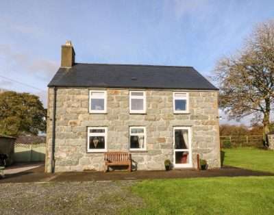 Prys Mawr Dog Friendly Cottage