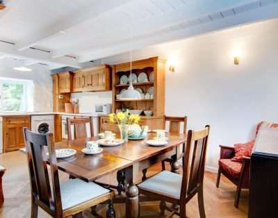 Crown Holiday Cottage