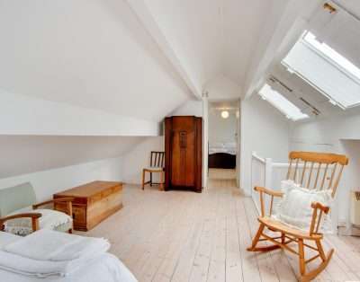 Crown Holiday Cottage