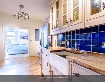 1 Westhaven Holiday Apartments