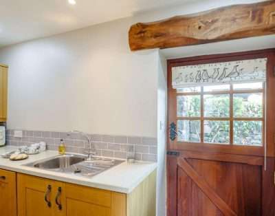 Beudy Bach Cottage with Hot Tub