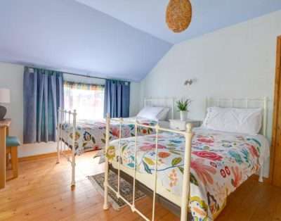 1 Tan yr Eglwys Holiday Cottage