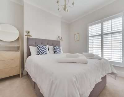 6 Woodville