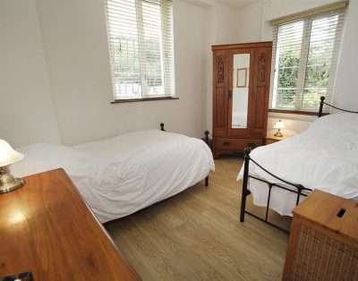 Holly Tree Lodge