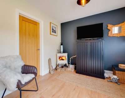 Aadref Holiday Home