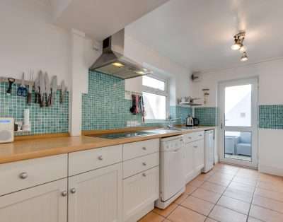 Arfryn Holiday Home