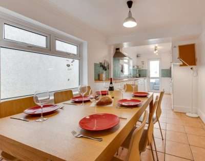 Arfryn Holiday Home
