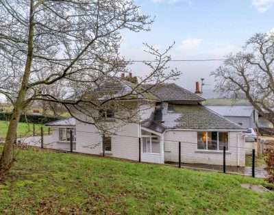 Lower Lodge Holiday Cottage