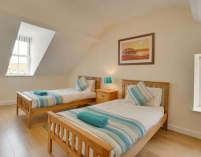 Carreg Lwyd Farmhouse