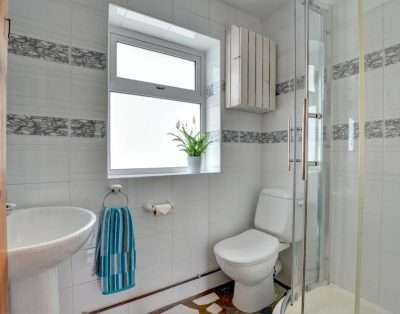 1 Tan yr Eglwys Holiday Cottage
