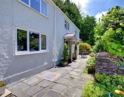 1 Tan yr Eglwys Holiday Cottage