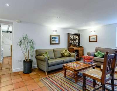 Whitewalls Holiday Cottage