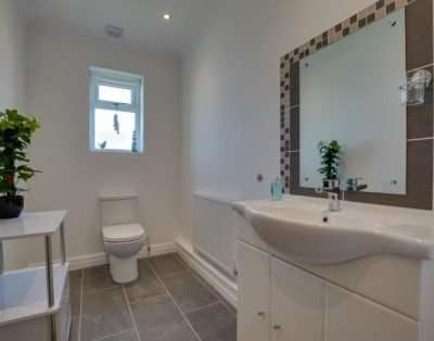 Ger y Bont Holiday Home