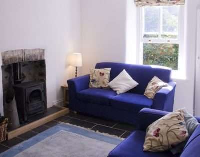 Bronfelin & Troed-y-Rhiw Holiday Cottages