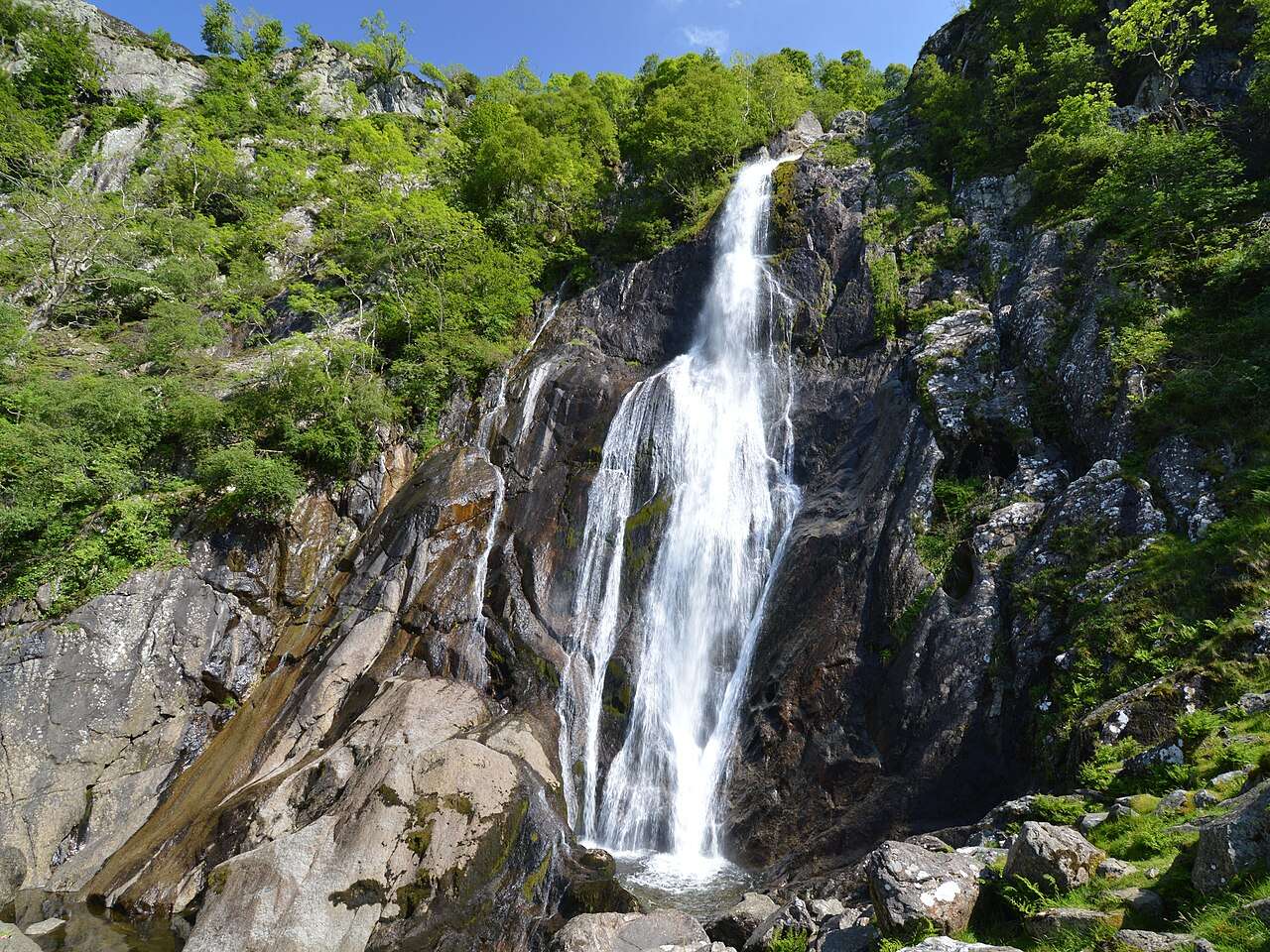 Aber Falls (Rhaeadr Fawr) plunging down a cliff in the Carneddau foothills near Abergwyngregyn, North Wales