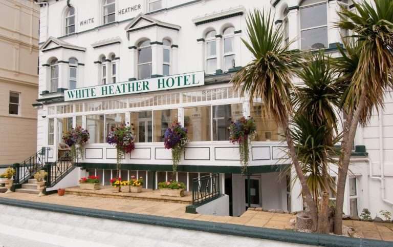 White Heather Hotel, Llandudno — exterior